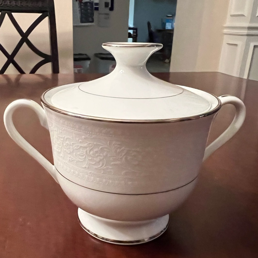 Royal Prestige (Antique Lace) Fine China Sugar Bowl